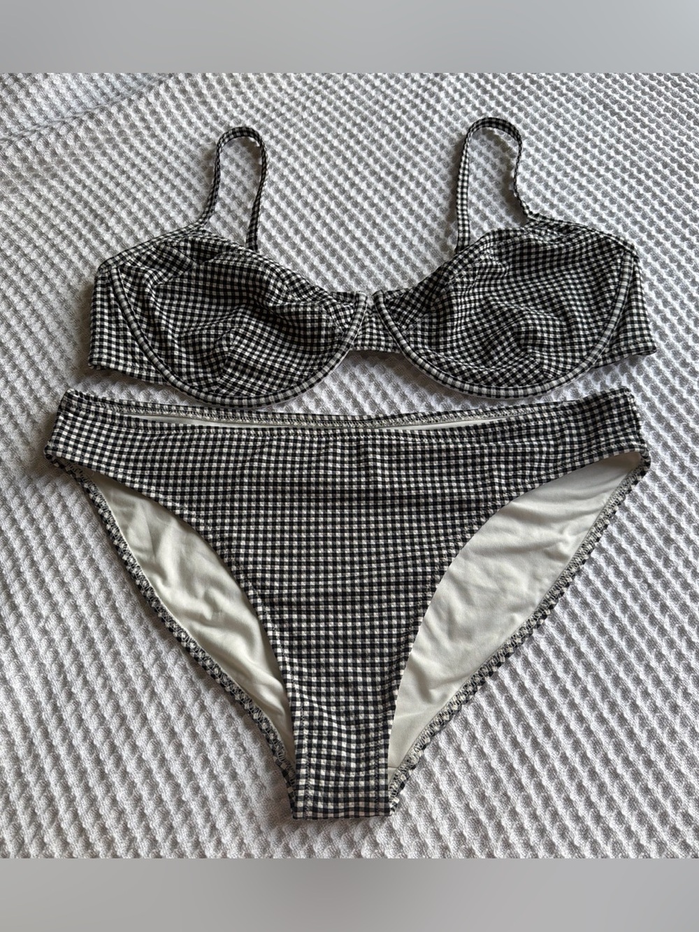 Old Navy Black & White Gingham Underwire Bikini Set